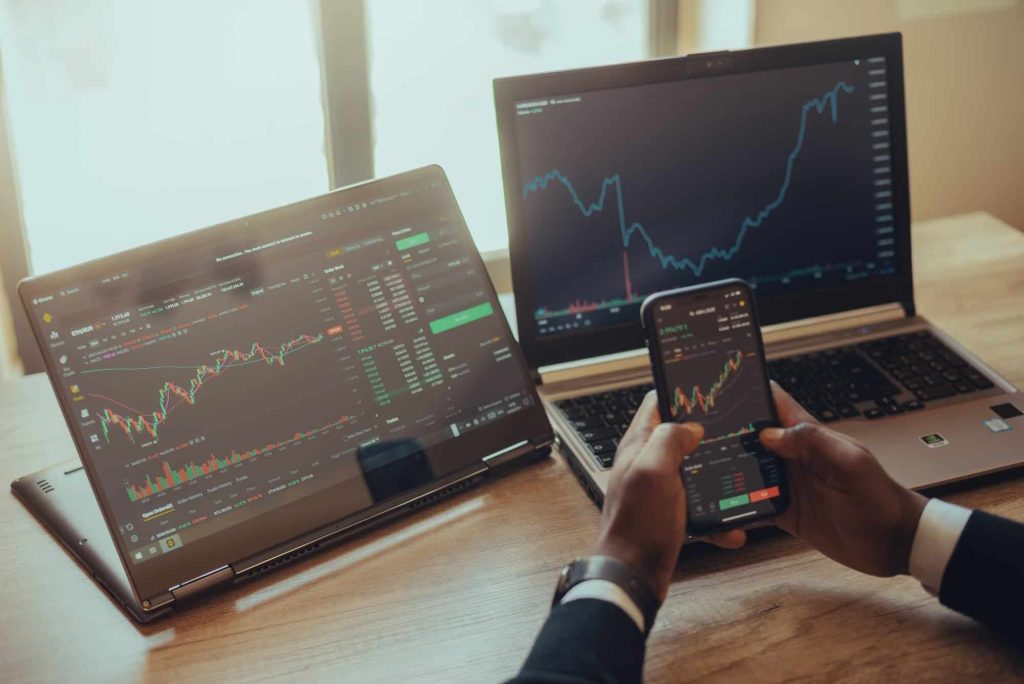 اهمیت پراپ بدون محدودیت زمانی
