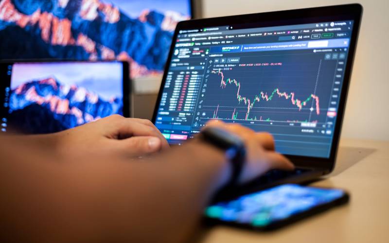 تفاوت پراپ تریدینگ و پراپ فرم